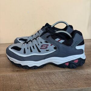 Skechers Men's AfterBurn Memory Fit lace-up athletic sneakers size 11 shoes